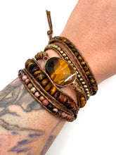 Load image into Gallery viewer, Tigers Eye Wrap Bracelet
