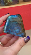 Load and play video in Gallery viewer, Labradorite
